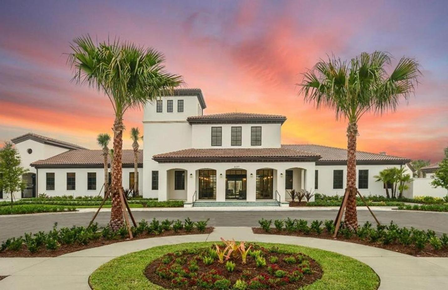 Beautiful Townhome Wprivate Pool 7 Mi To Disney Kissimmee Bagian luar foto