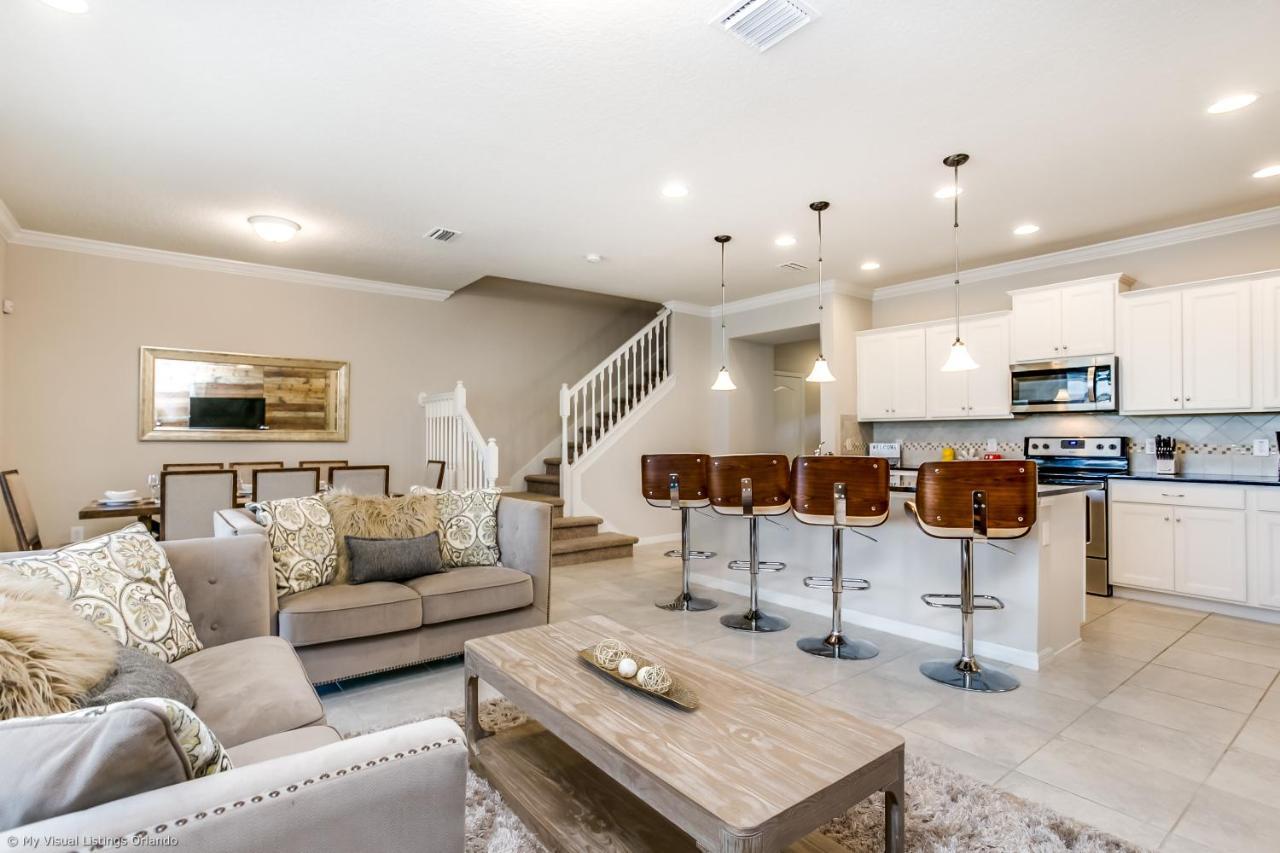 Beautiful Townhome Wprivate Pool 7 Mi To Disney Kissimmee Bagian luar foto