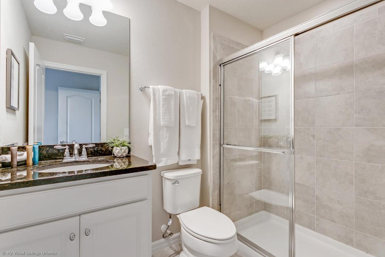 Beautiful Townhome Wprivate Pool 7 Mi To Disney Kissimmee Bagian luar foto